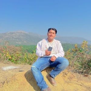 Meet your Posher, दिनेश